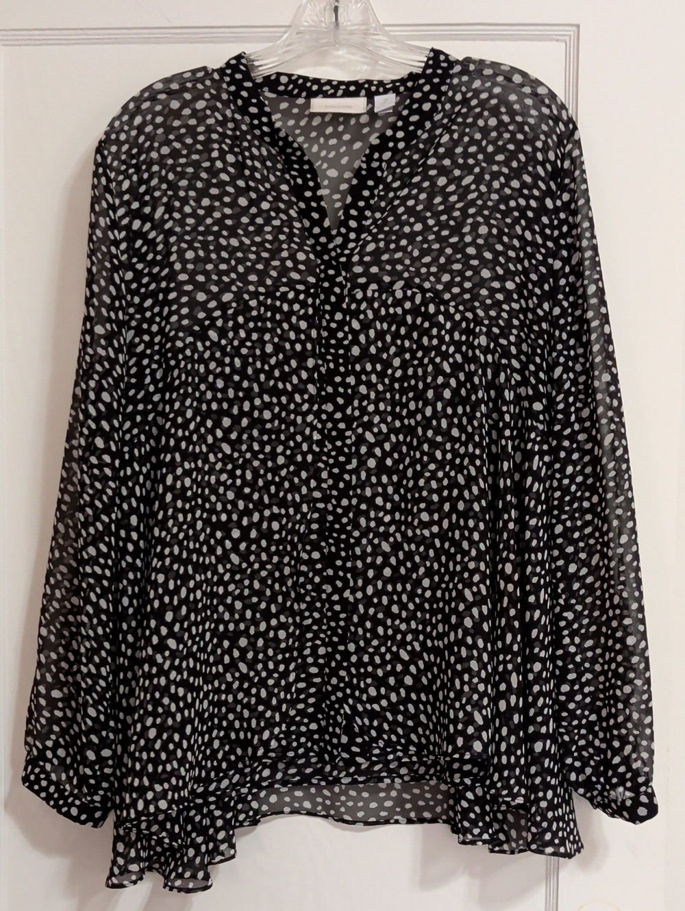 Chicos Womens Size 2 Black & White Polka Dot Long Sleeve Blouse Sheer